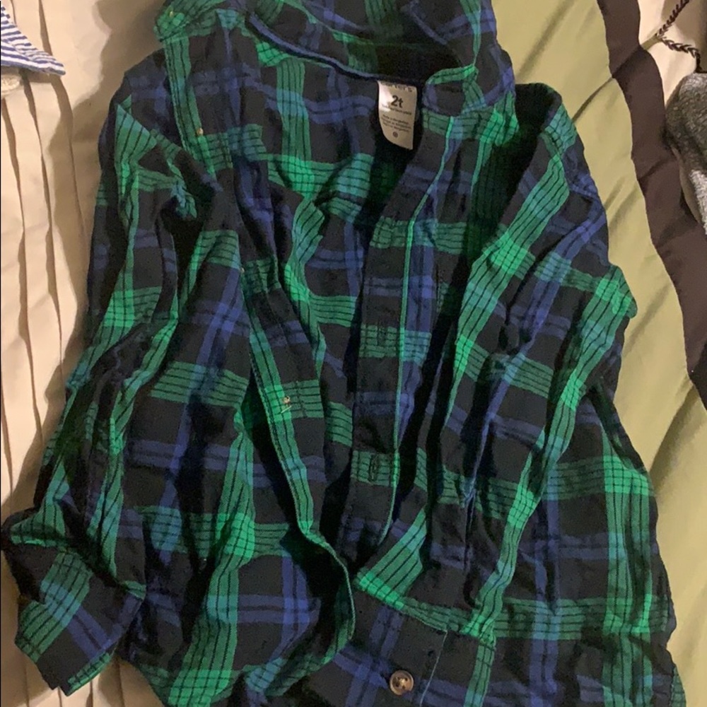 Plaid long sleeve button up shirt